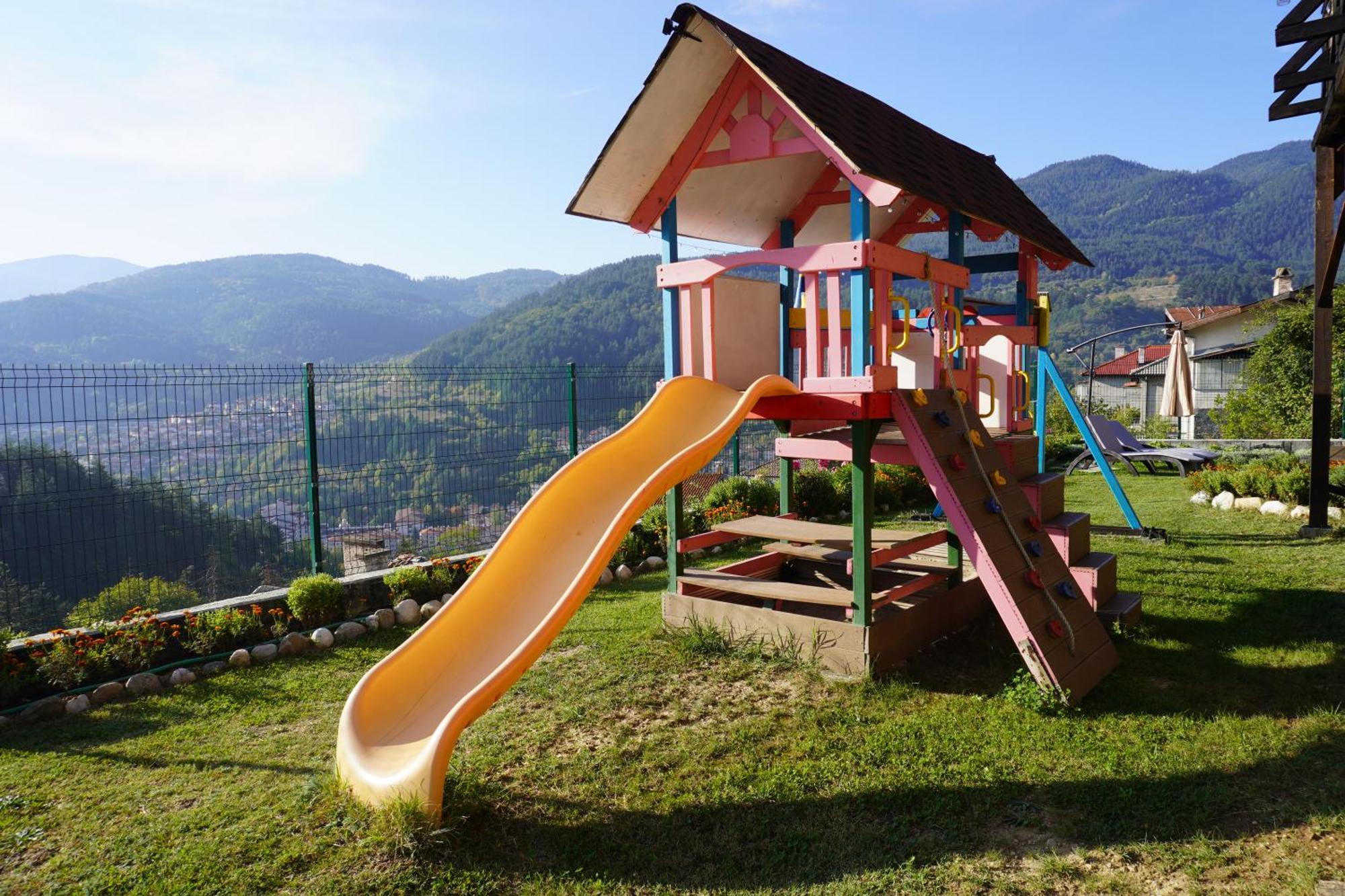Planinski Polah House Devin Luaran gambar